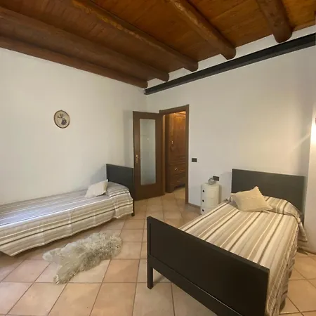 Lejlighed La Casa Rosa Di Riso Amaro *